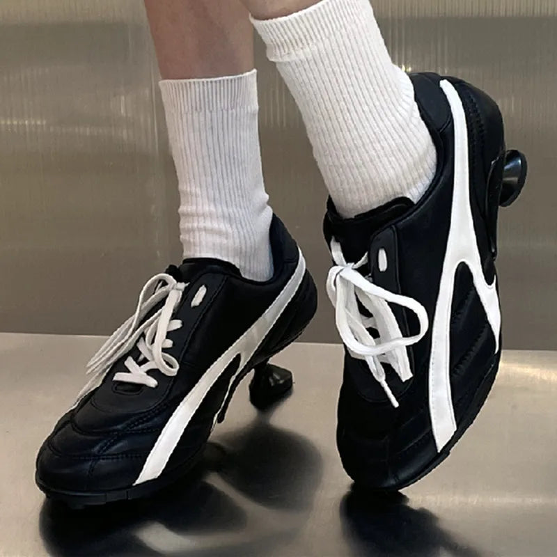 Designer Black Heels Women Luxury Round Toe Lace Up Ballet Pumps Fashion Brand Strange Shoe Sporty Style Low Heel Mary Jane Shoe
