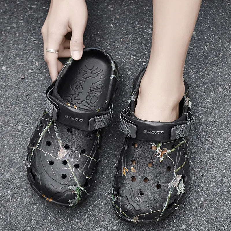Summer Men Sandals Home Garden Shoes Comfortable Lightweight EVA Slippers Non-Slip Soft Bottom Indoor Flip Flop Outdoor Clogs